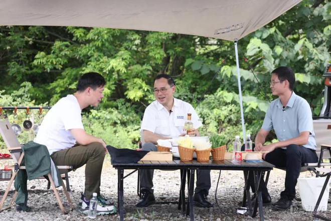 杏彩体育,长安汽车下半年产品计划 长安朱荣华直播汽车测试